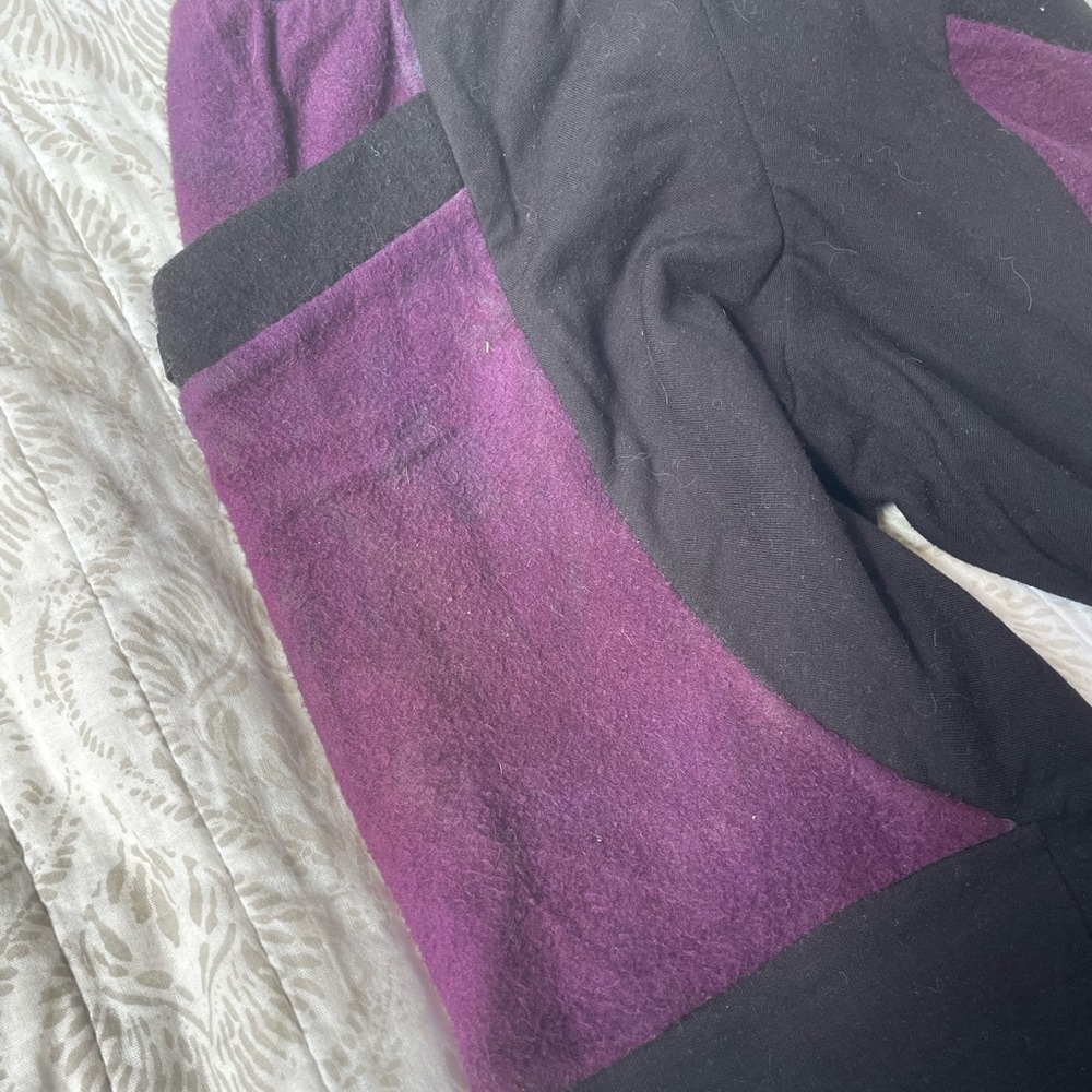 CrossFox fleece leggings-M. Black with purple color block.